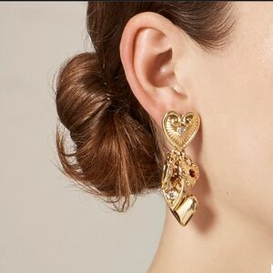 J Crew gold Heart charm Drop Earrings. NEW!